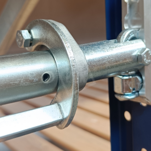 Kledingstang - bestelwagen 125-130cm - double stud vliegtuigfitting